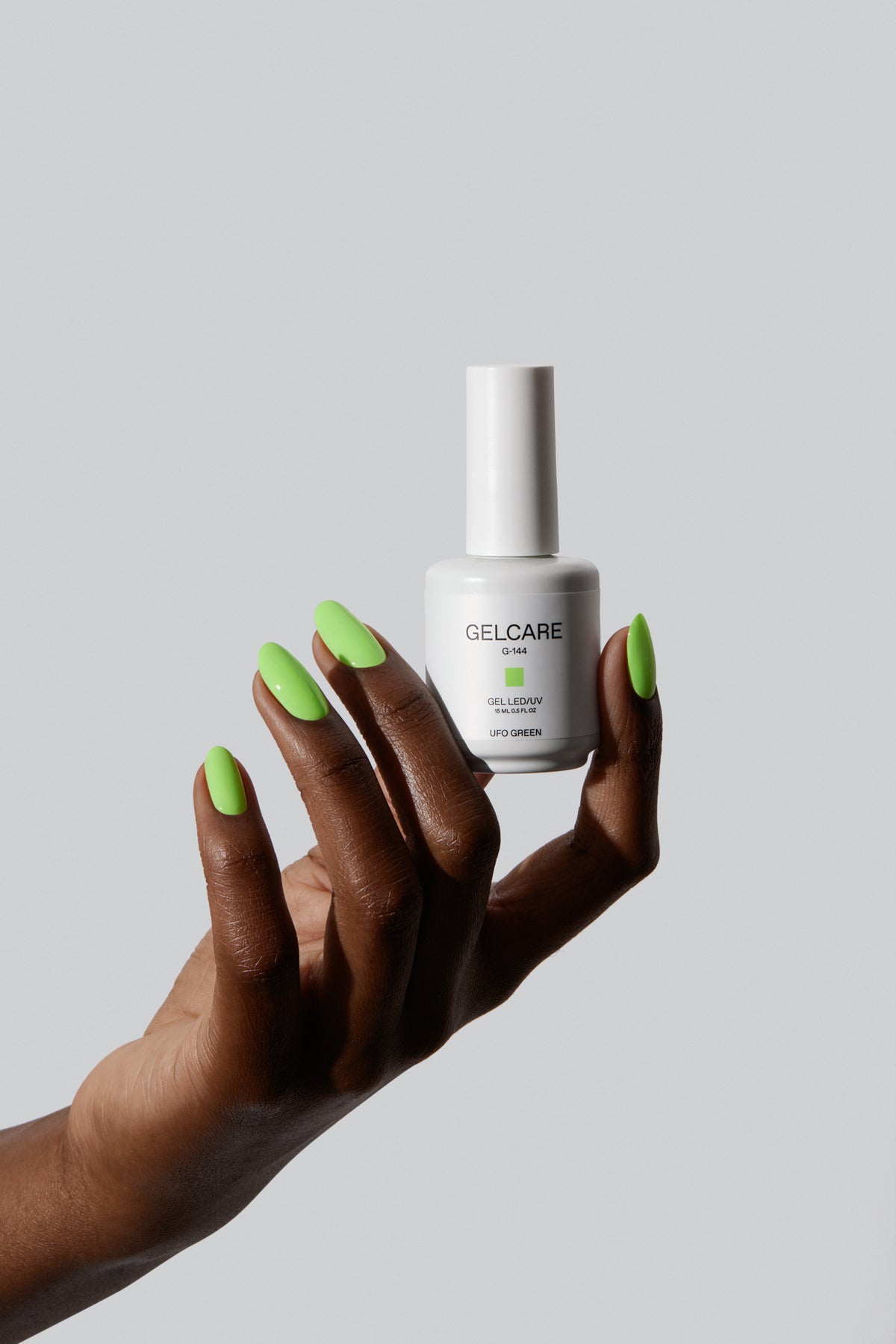 アンリークイール／EUROMANTIQUE（Verde） Gelcare UV Gel Nail Polish - UFO Green – Le Manoir®