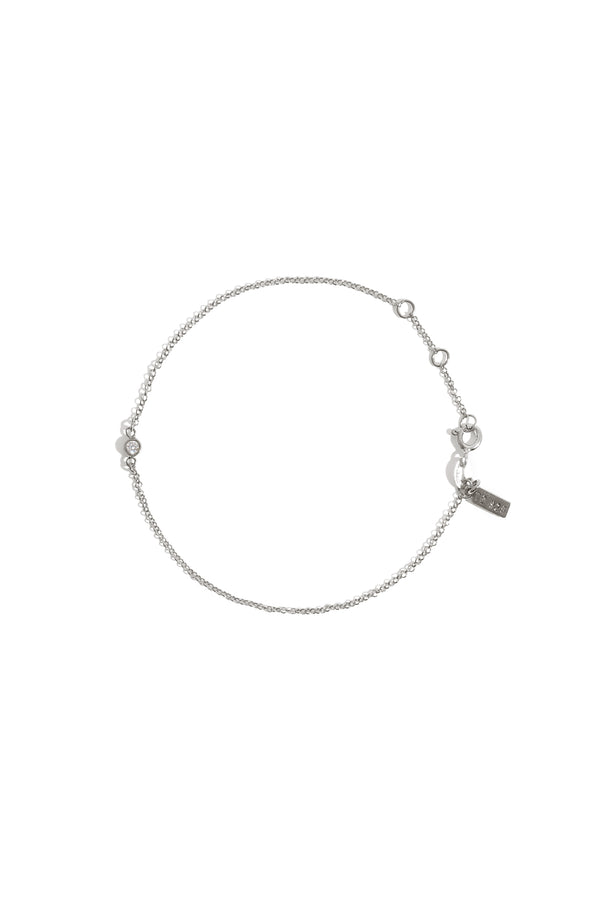 Solitaire Bracelet in Silver